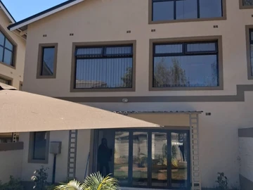 3 Bedroom Garden Flat