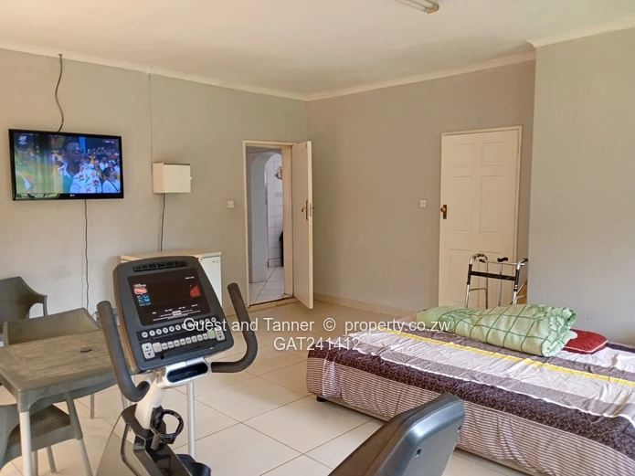 4-Bedroom House For Sale In Helensvale