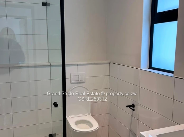 Modern 2-Bedroom Apartment for Rent – Jacaranda Heights