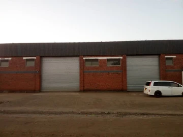 Tynwald South warehouse for sale
