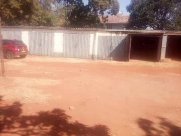 2 Bedroom Flat & Apartment