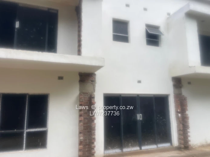 4 Bedroom Townhouse / Cluster for sale in Greendale 