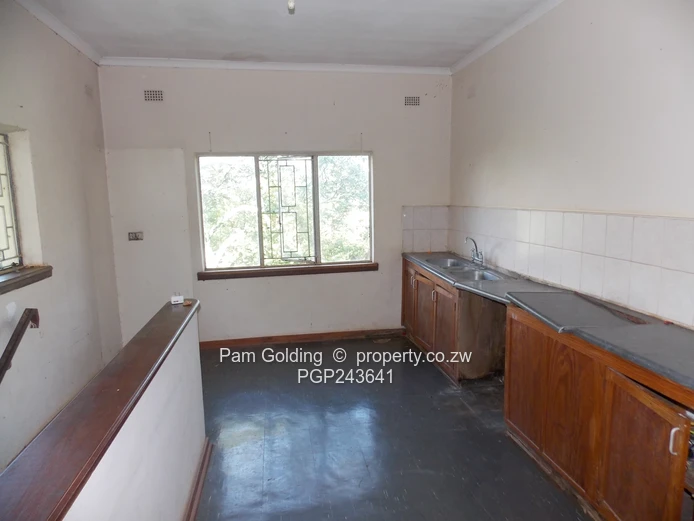 Peaceful Country Living Close to Chinoyi (Sole Mandate)