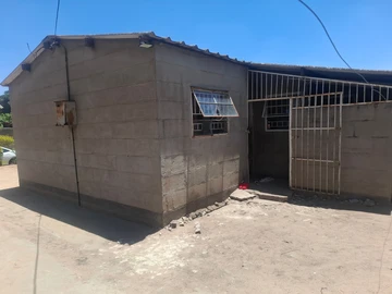 2 Bedroom House