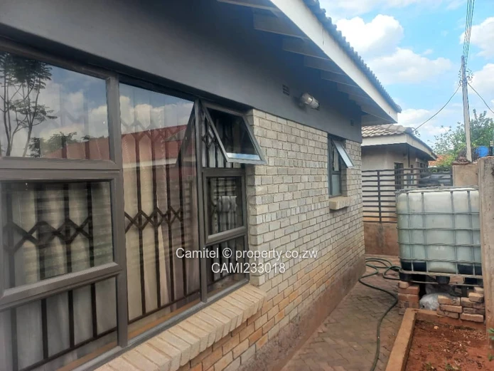 Aspindale Park 3-Bed Home - Borehole & Paved Yard