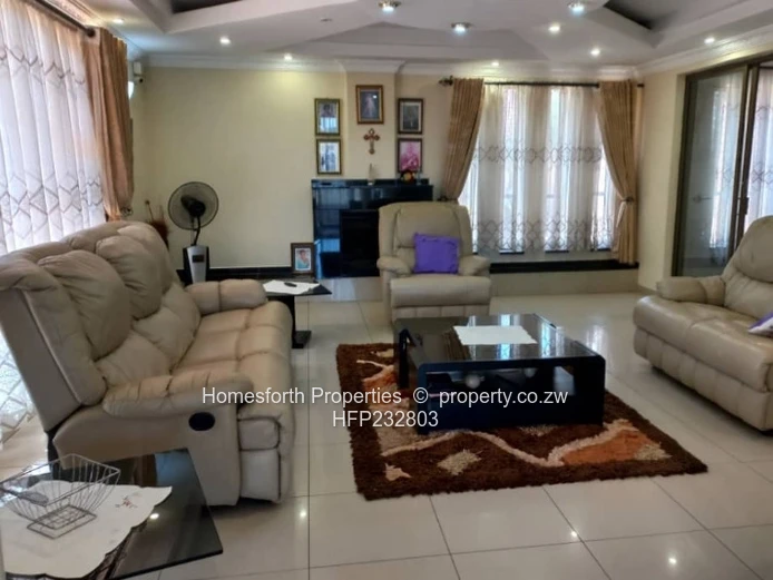 Glen Lorne Split level