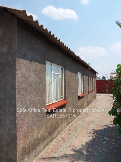 House For Sale – Manyame Park, Chitungwiza | Us$48,000