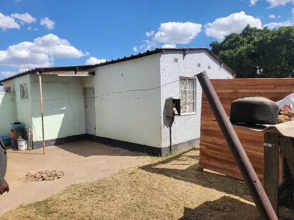 2 Bedroom House