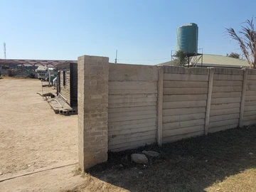 Commercial & Industrial Land