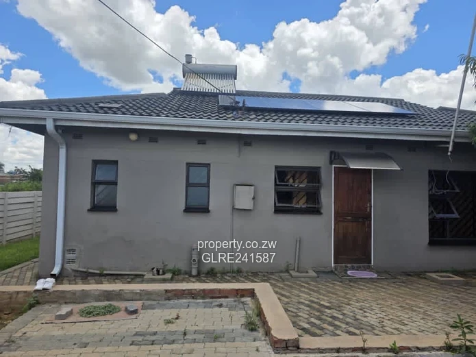WESTGATE FAIRVIEW 2 Bedroomed House To Let