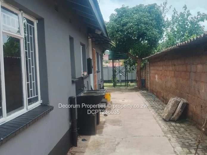 4-Bed Cold Comfort Rental 
