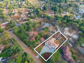 7 Bedroom House