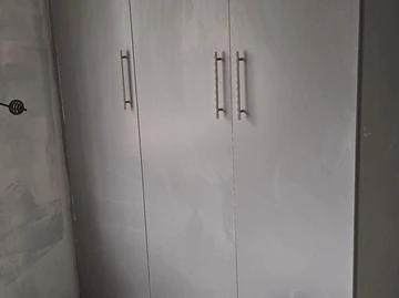 2 Bedroom Flat & Apartment