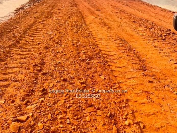 300m² Norton Plot on Newly Graveled Red Road