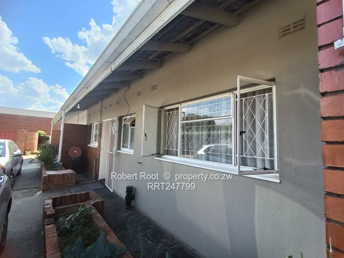 2 bed flat in Avonlea