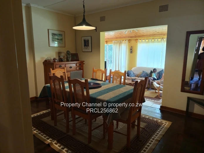 Mansion for Sale in Greendale 