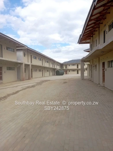 Ashdown Park - Monowood Gardens (Gated Complex)