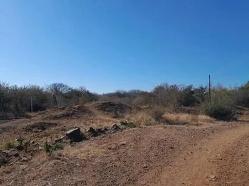 Farm & Agricultural Land