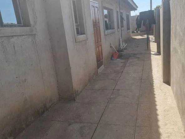 budiriro 4 house for rent