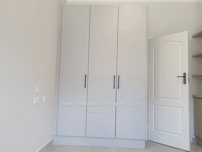 Spacious 2-Bed, 150m² Modern Apartment in Vainona