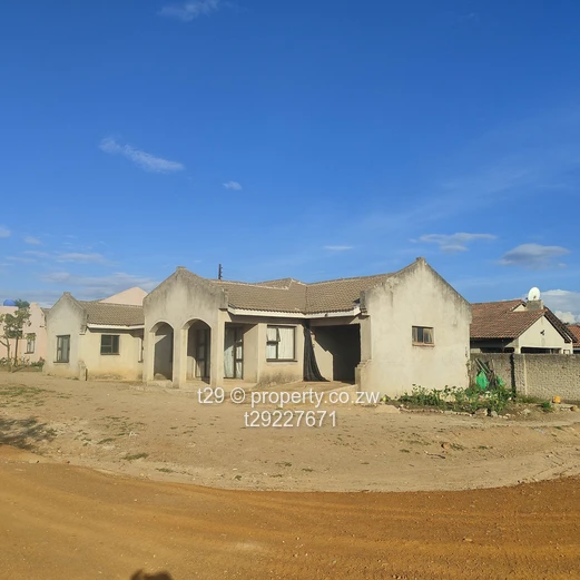Damofalls park Ruwa house  for sale (Sole Mandate)