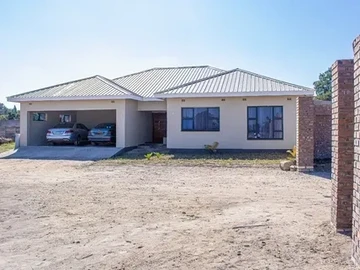 4 Bedroom Garden Flat
