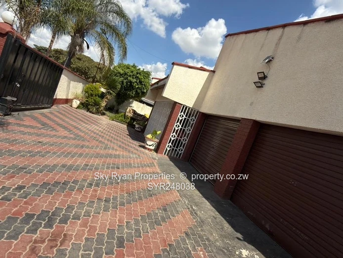 Waterfalls Mainway Meadows House For Sale