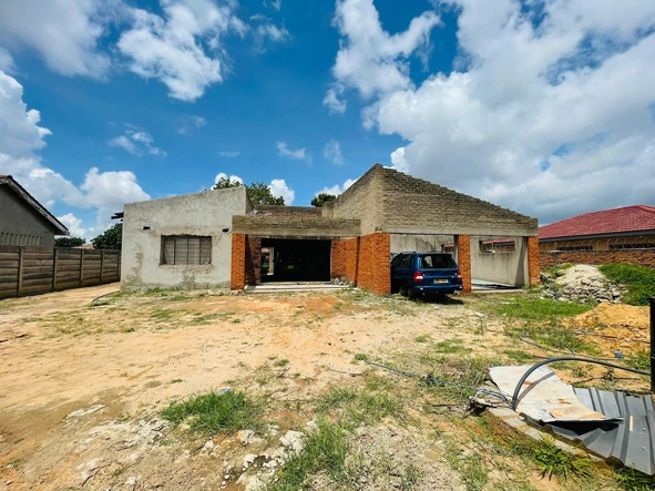 Zimre Park: Spacious 4-Bedroom Home – 80% Complete
