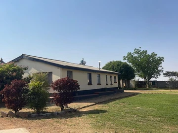 Farm & Agricultural Land