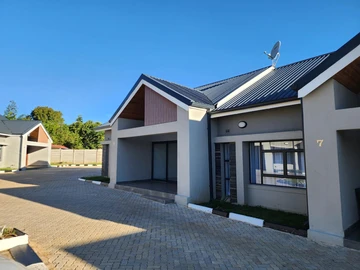 2 Bedroom Garden Flat