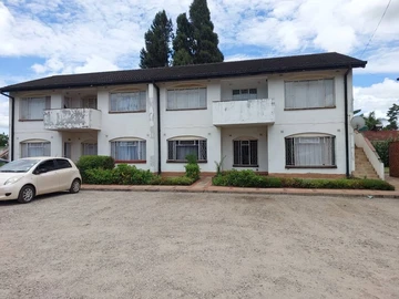 Sunridge 2 Bed Flat – For Rent