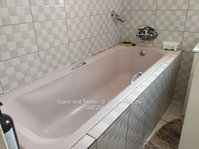 A 3 bedroomed  house for sale in Arcadia