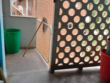 3 Bedroom Flat & Apartment