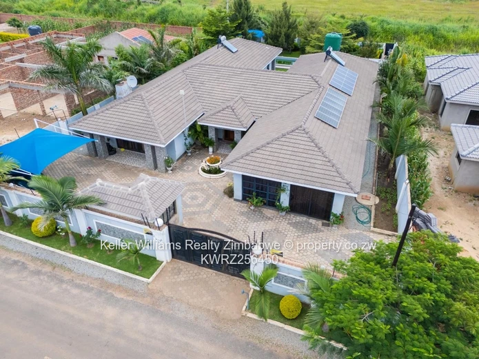 Elegant 5-Bedroom Family Home with Pool and Entertainment Areas, Haydon Park  (Sole Mandate)