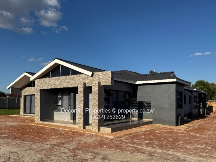 Mt Pleasant Heights – Executive Home For Sale (Sole Mandate)