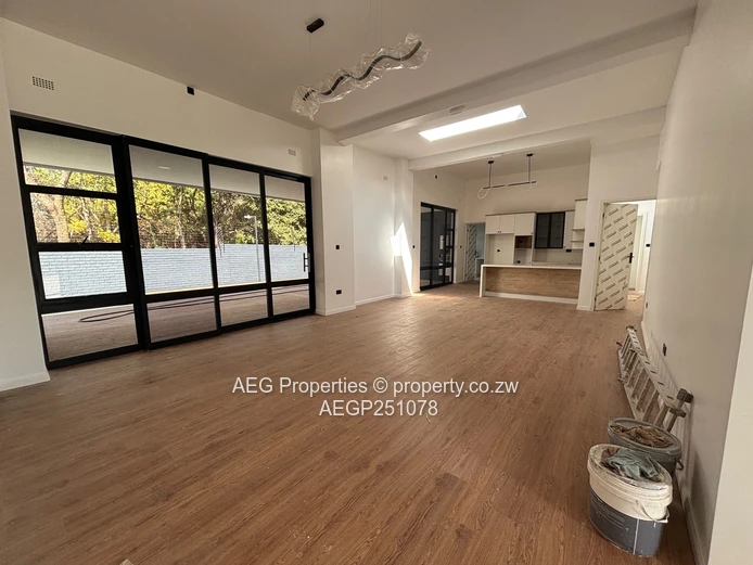 To Let Newly Built Luxury 4-Bedroom Townhouse |Highlands