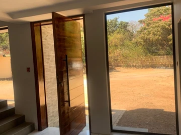 8 Unit Townhouse Complex