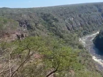 Commercial & Industrial Land