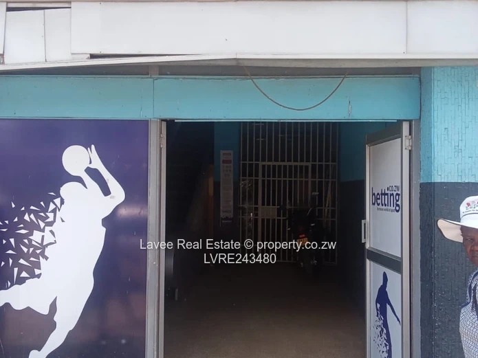 High Street Gweru CBD Retail - 500m², A/C, Carport, 24hr Security (Sole Mandate)