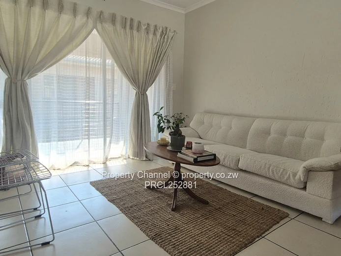 1 Bedroom Apartment For Sale in Ferndale, Johannesburg, South Africa