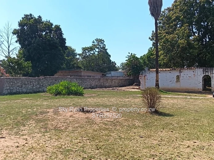 Hatfield Delapidated House For Sale 
