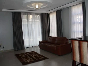 6 Unit Townhouse Complex