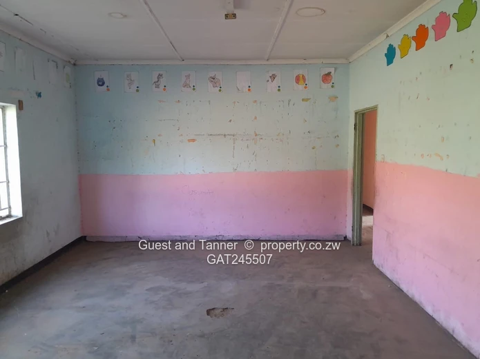 Spacious Warehouse and Workshop - Chinhoyi