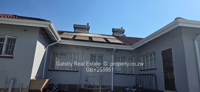 Seven bedroomed house to let