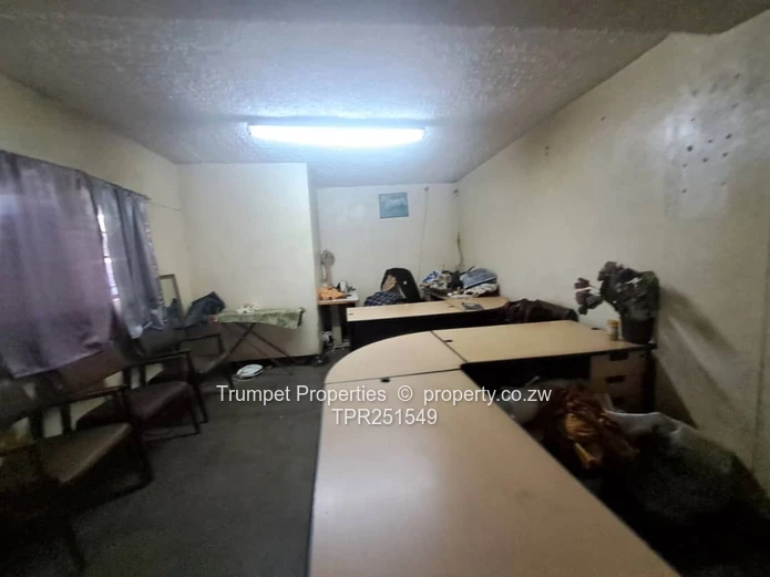 Willowvale Warehouse , near Tobacco Sales Floor For Sale