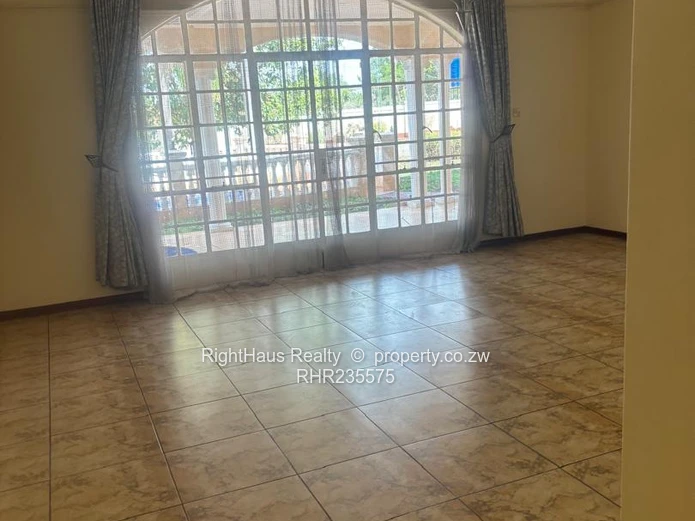 Ambassadorial/ Executive 9 Beds House To Rent