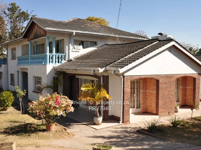 Greendale 1-Bed with Fireplace & Borehole