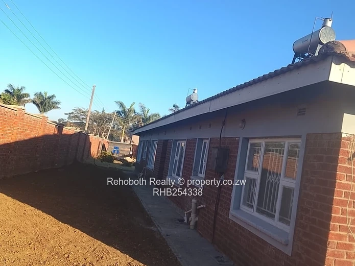 For Rent: Modern 5-Bed Goodhope Home with Borehole