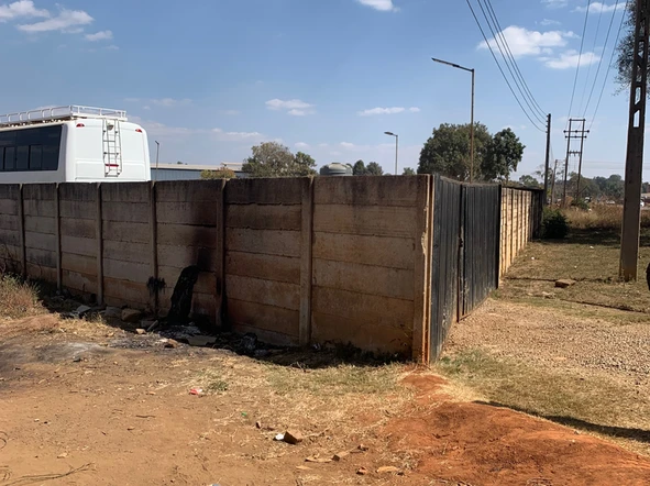 Commercial & Industrial Land