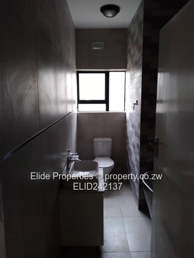 Modern 4BR Home with Garage & Borehole, Marlborough